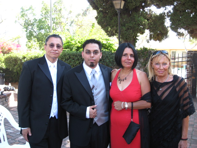 617x456 pixels (135K)